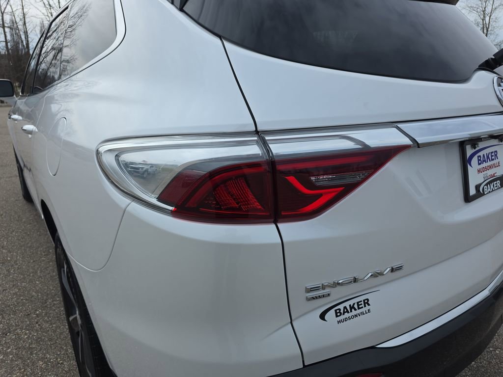Used 2022 Buick Enclave Essence w/ Experience Buick Package image 38