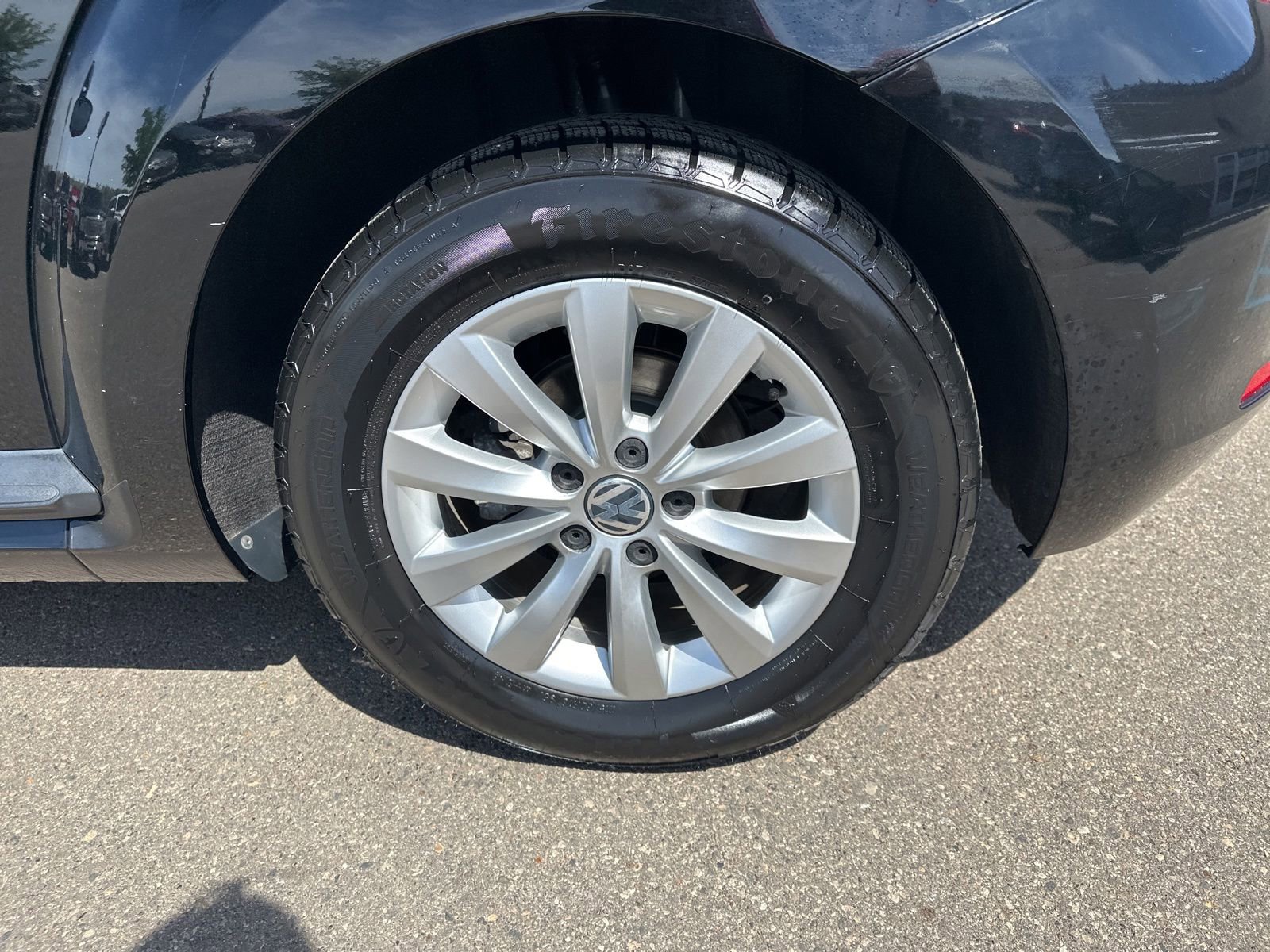 Used 2013 Volkswagen Beetle 2.5 FWD image 5