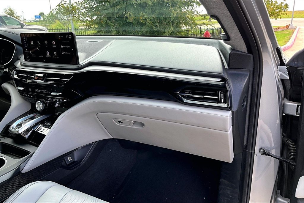 Certified 2025 Acura MDX w/ Technology Package AWD/4WD image 18