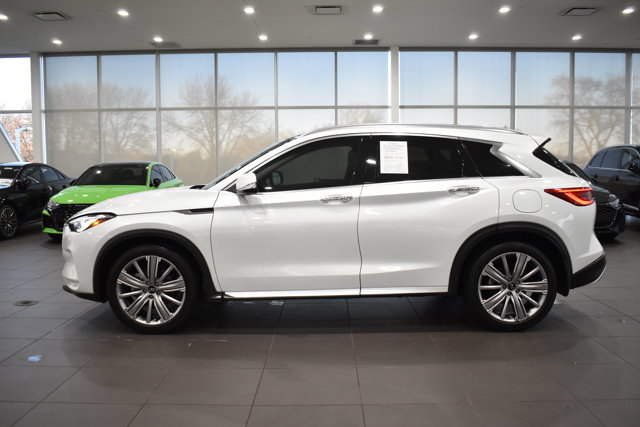 Used 2023 INFINITI QX50 Sensory image 8