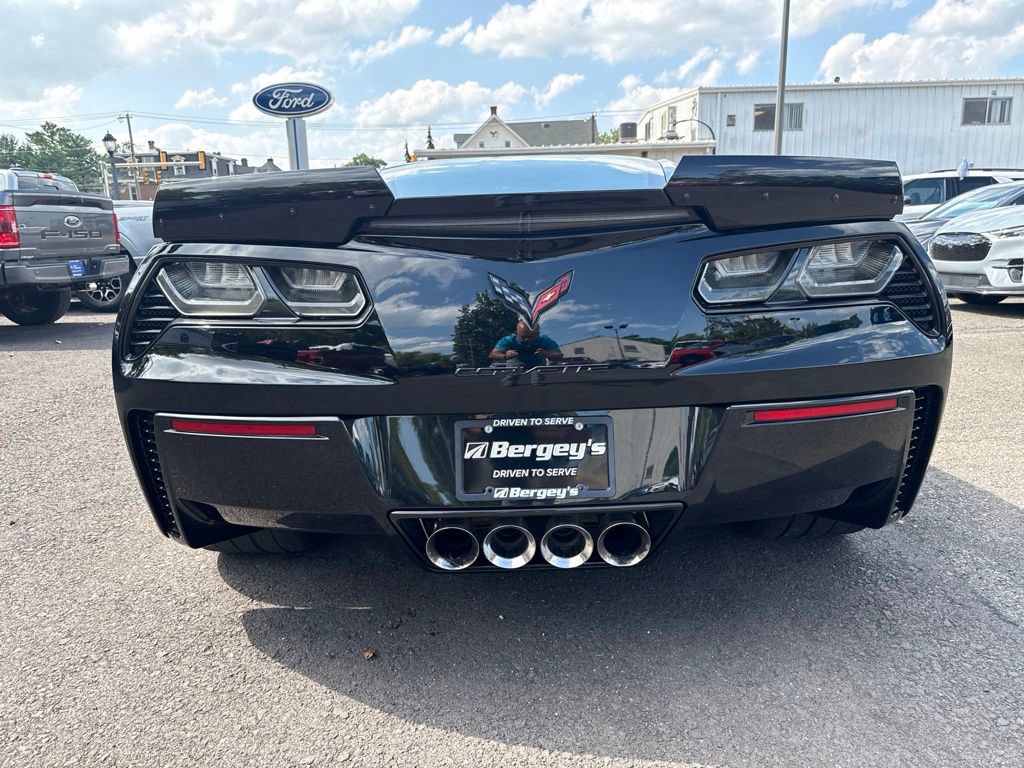 Used 2015 Chevrolet Corvette Z06 RWD image 6