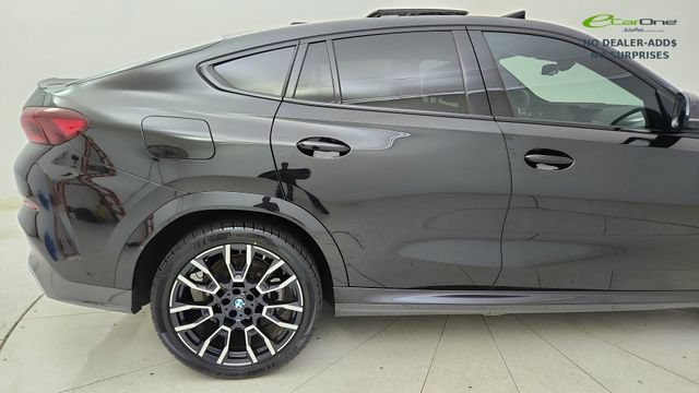 Used 2026 BMW X6 xDrive40i AWD/4WD image 7