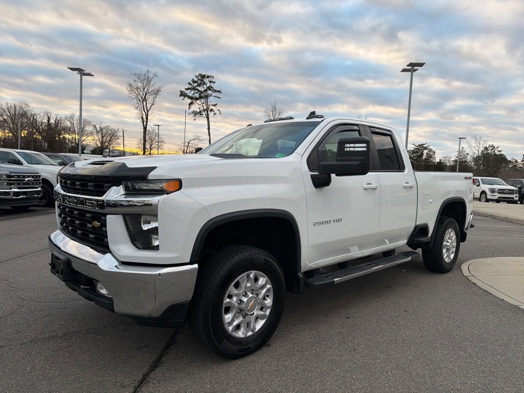 Used 2022 Chevrolet Silverado 2500 LT w/ Convenience Package image 8