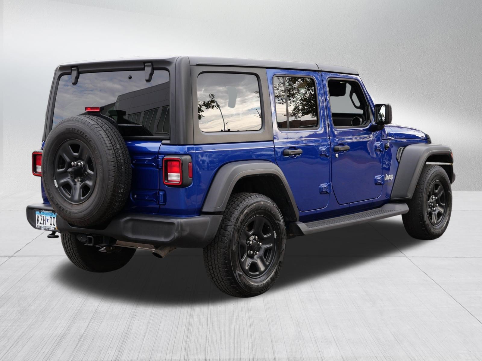 Used 2018 Jeep Wrangler Unlimited Sport AWD/4WD image 7