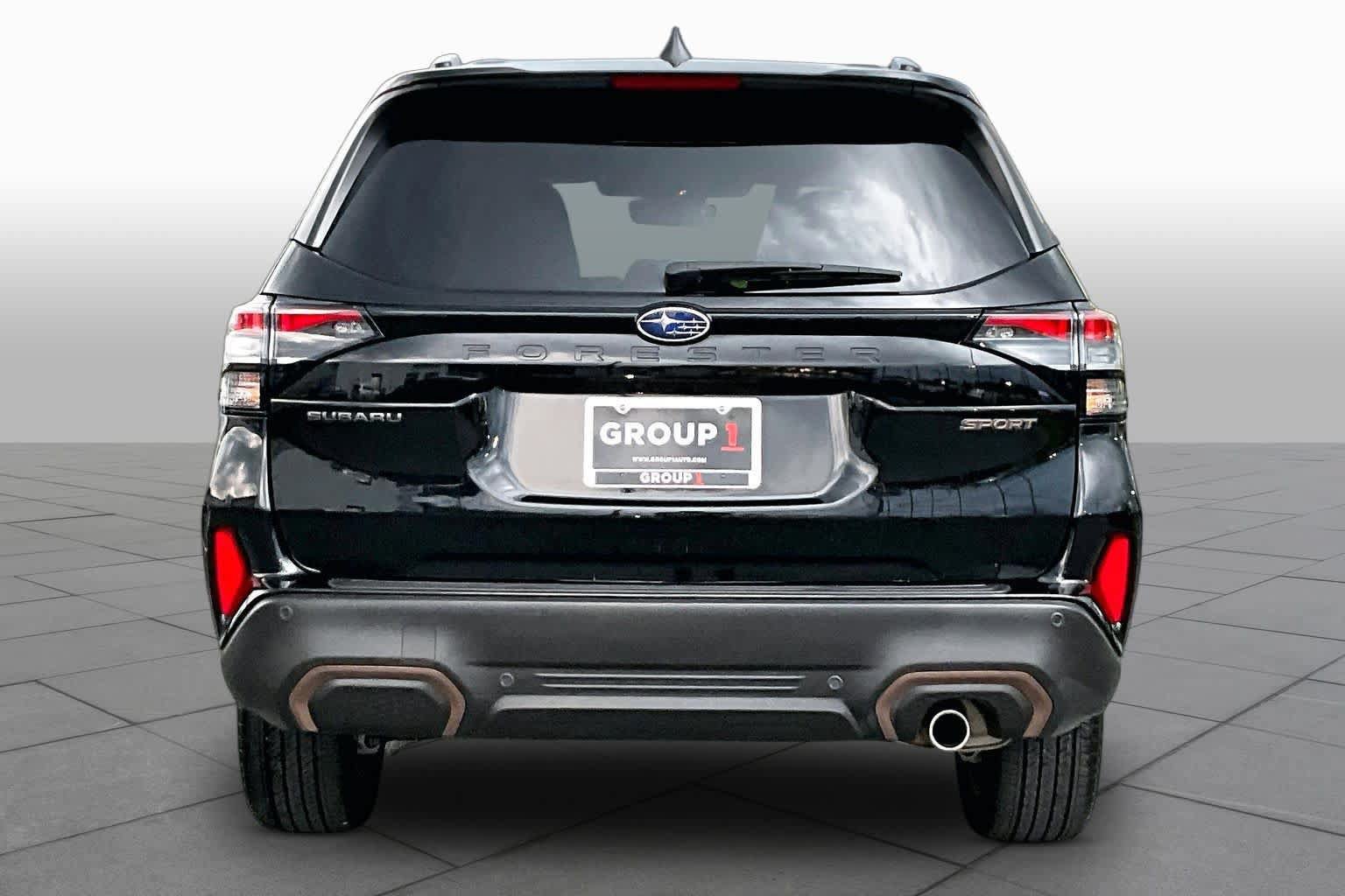Used 2025 Subaru Forester Sport w/ Popular Package #1 AWD/4WD image 5