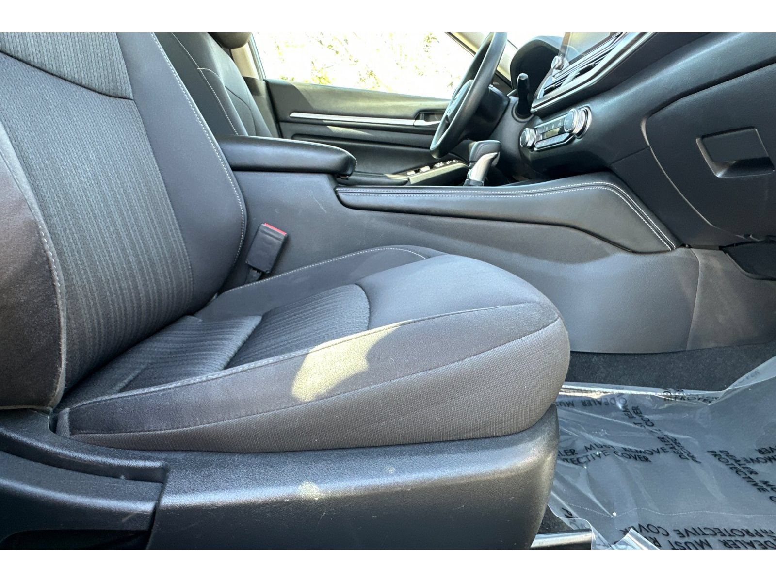 Used 2023 Nissan Altima 2.5 SV FWD image 22