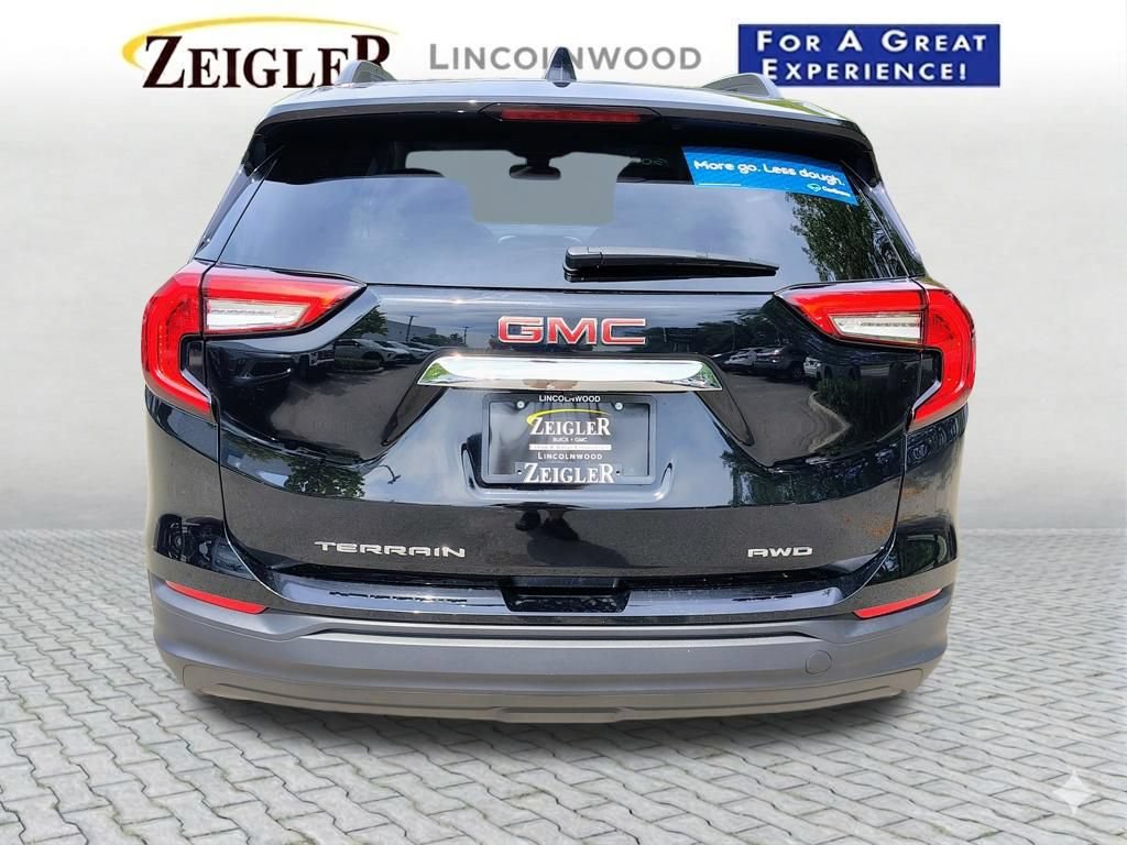 Certified 2022 GMC Terrain SLE w/ Driver Convenience Package AWD/4WD image 7