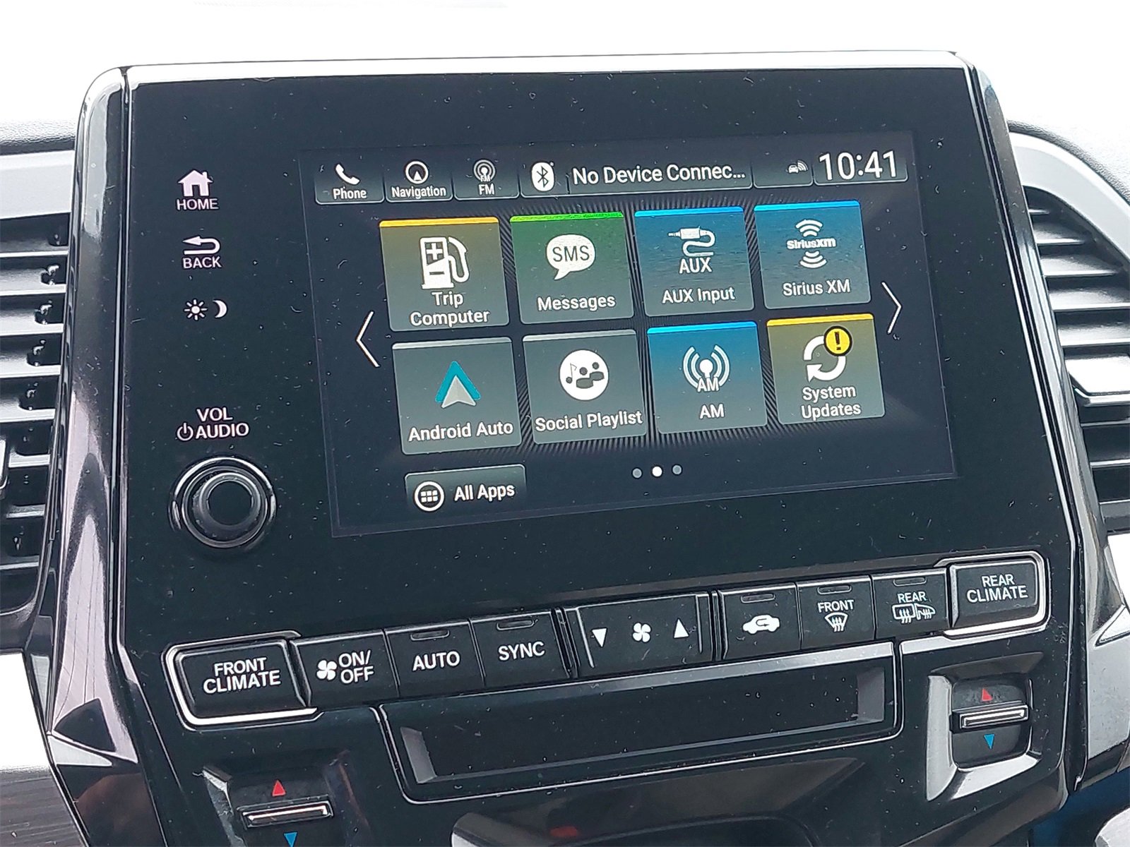 Used 2023 Honda Odyssey Elite image 25