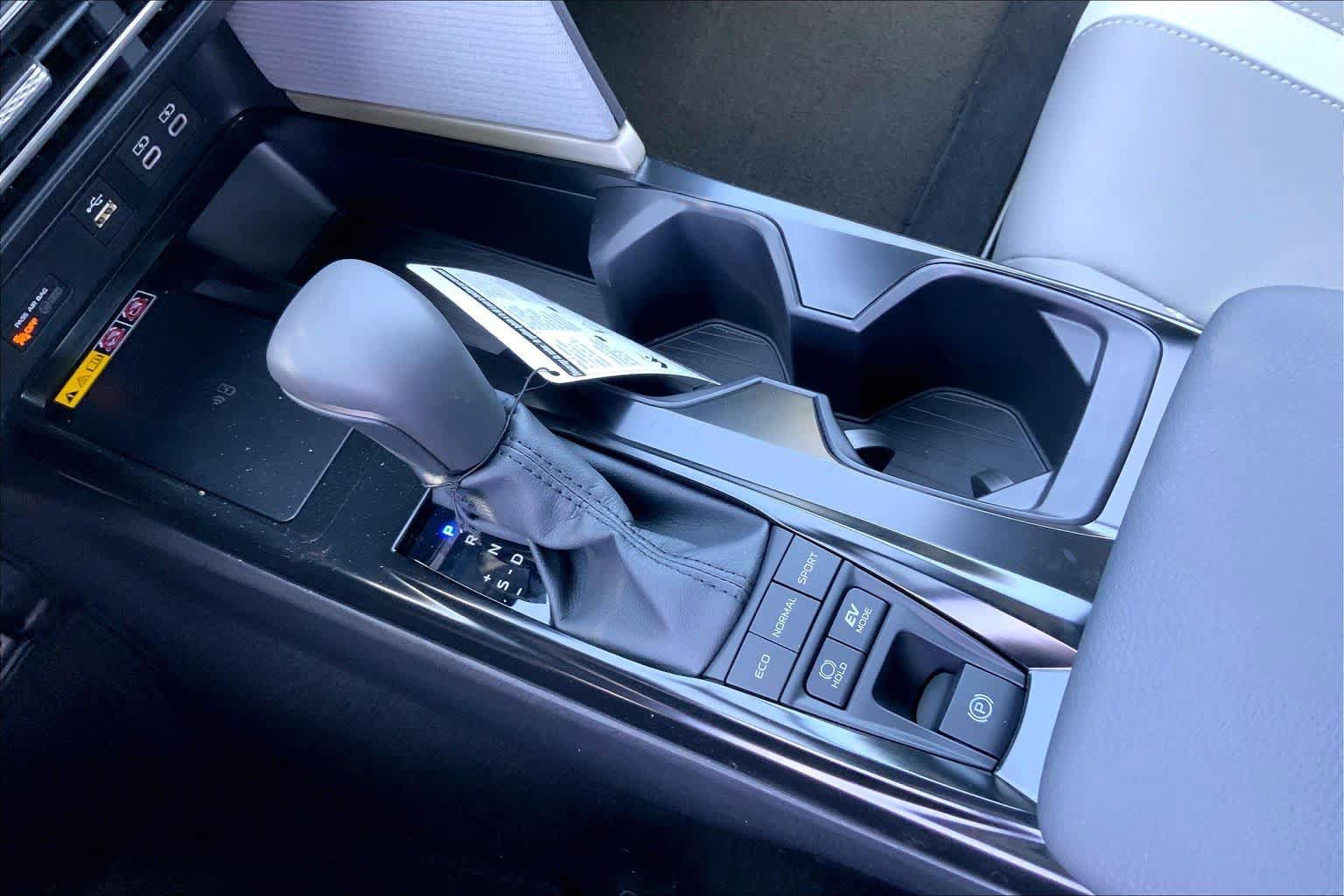 New 2026 Toyota Camry SE FWD image 7