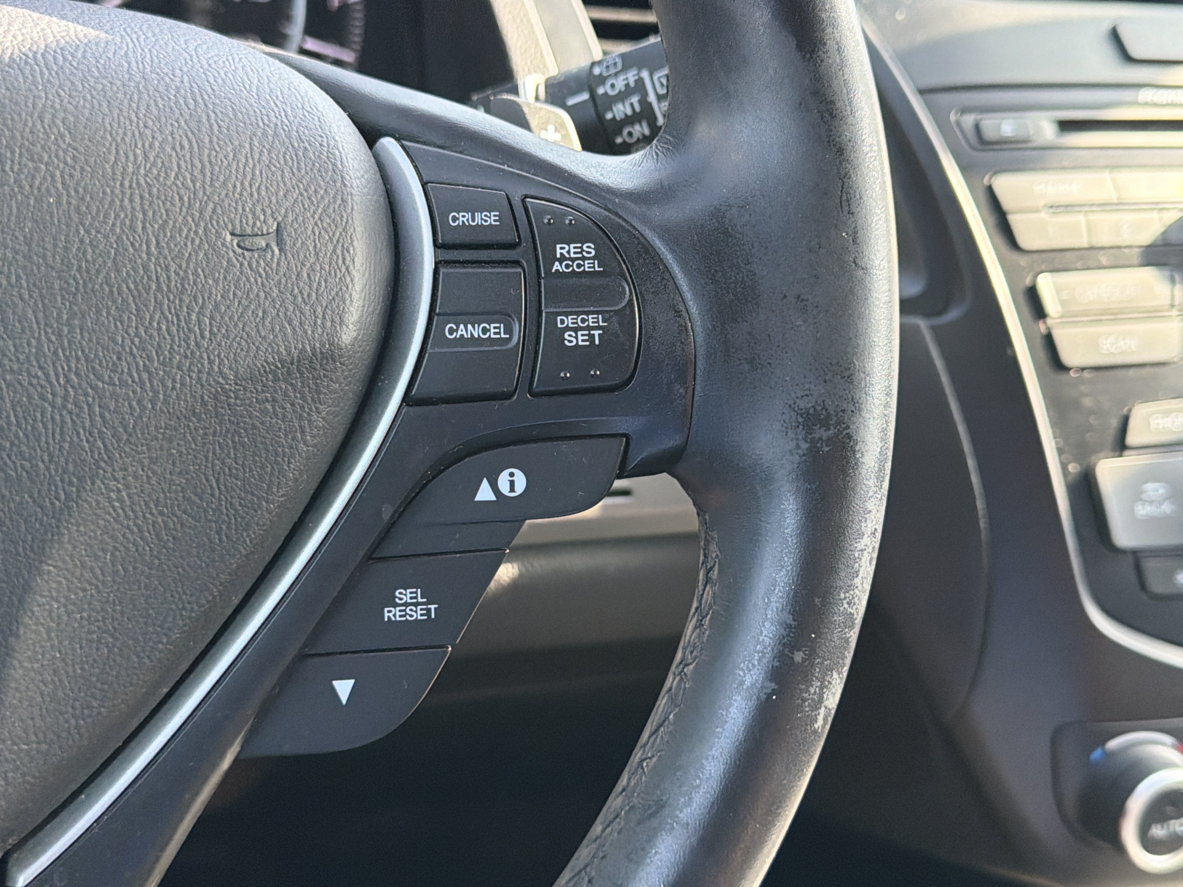 Used 2018 Acura RDX FWD image 15