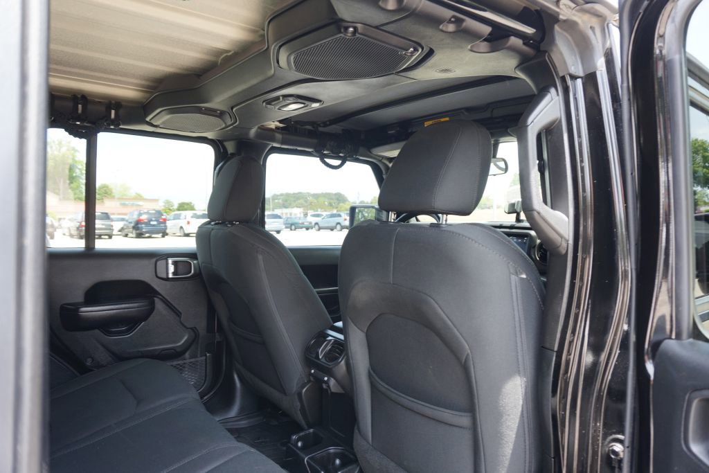 Used 2018 Jeep Wrangler Unlimited Sport S image 31
