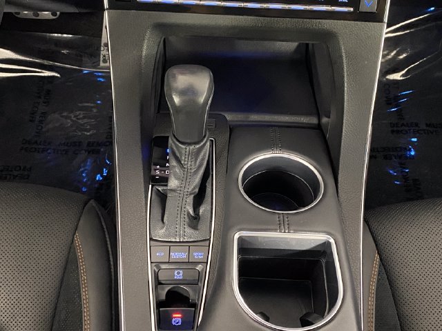 Certified 2022 Toyota Avalon Touring w/ Carpet Mat Package (TMS) FWD image 16