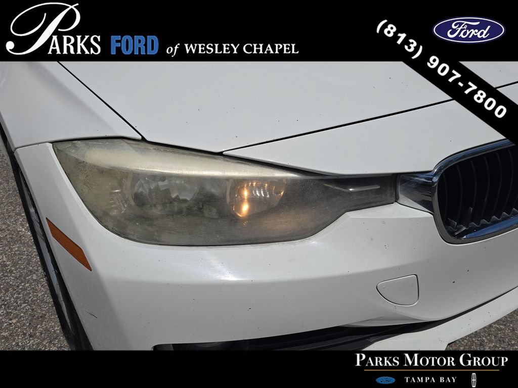 Used 2015 BMW 320i Sedan RWD image 6