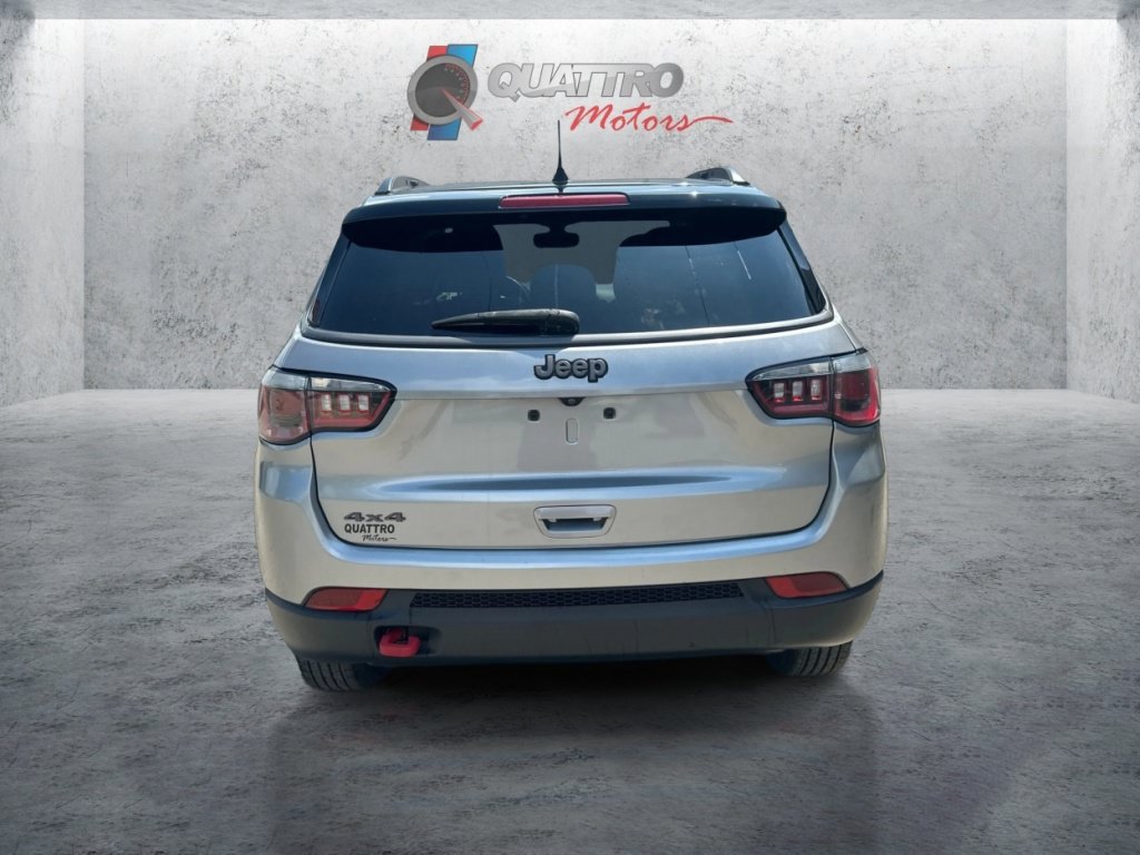 Used 2019 Jeep Compass Trailhawk AWD/4WD image 4