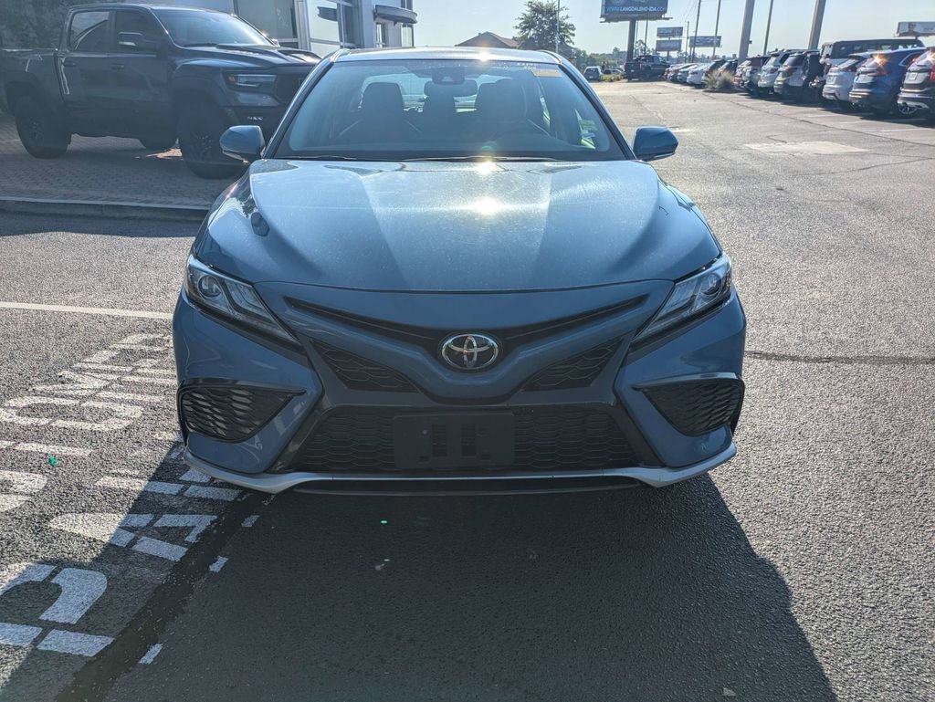 Used 2024 Toyota Camry XSE FWD image 10