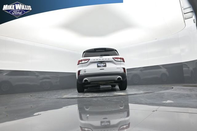 Used 2021 Ford Escape SE w/ Cold Weather Package image 22