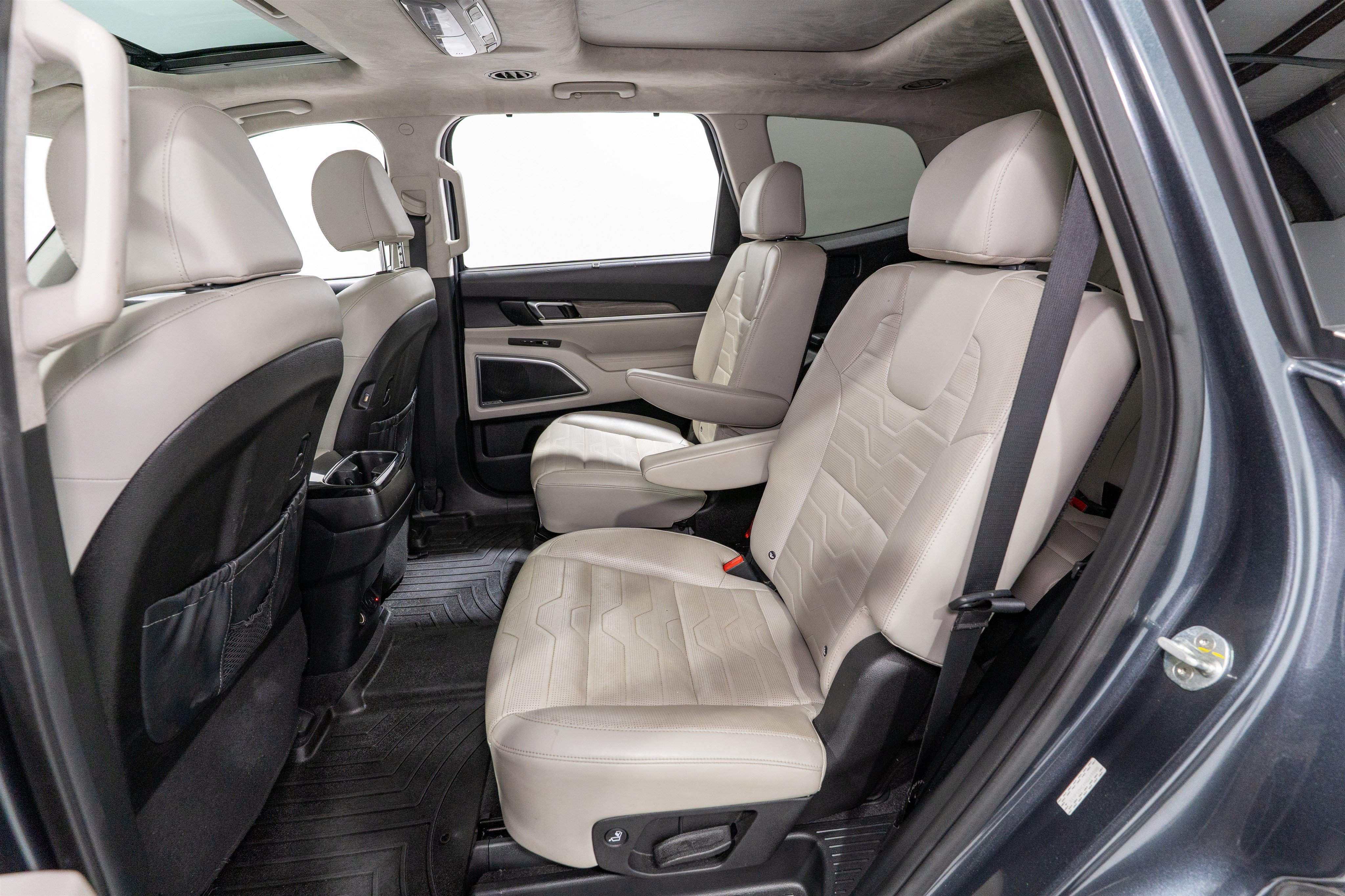 Used 2022 Kia Telluride SX w/ SX Prestige Package AWD/4WD image 33
