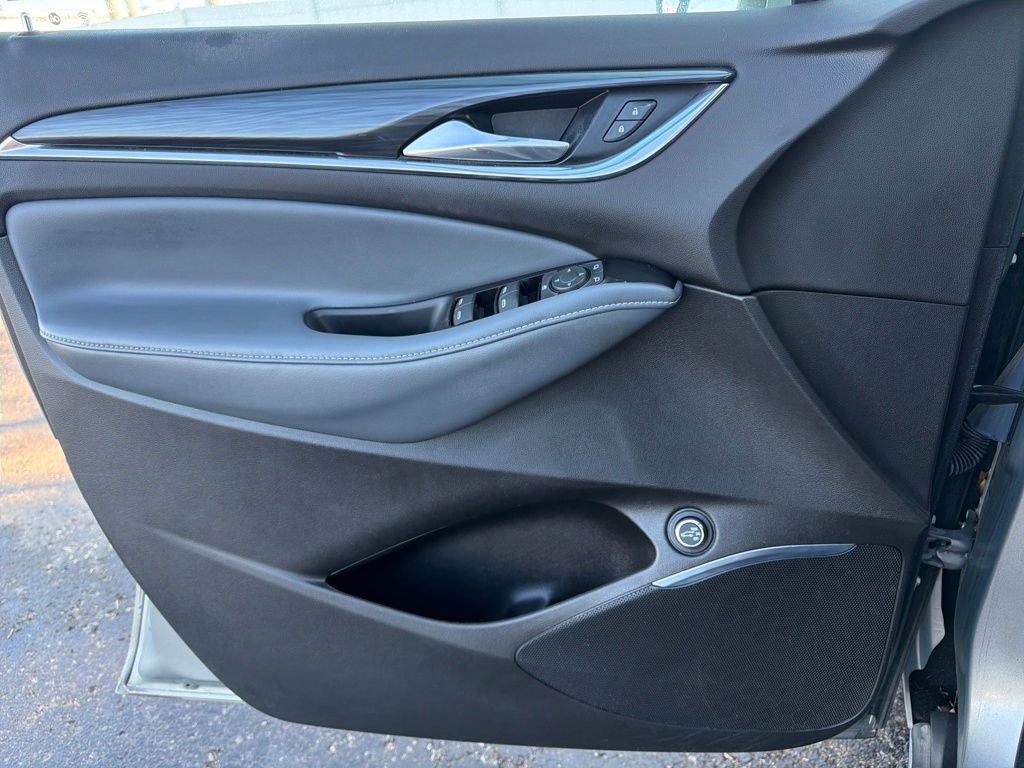 Used 2018 Buick Enclave Essence w/ Trailering Package image 19