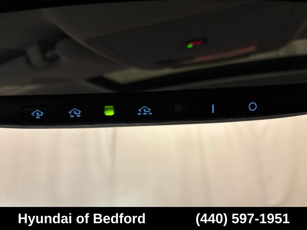 Used 2013 Lexus RX 350 AWD w/ Navigation Pkg image 25