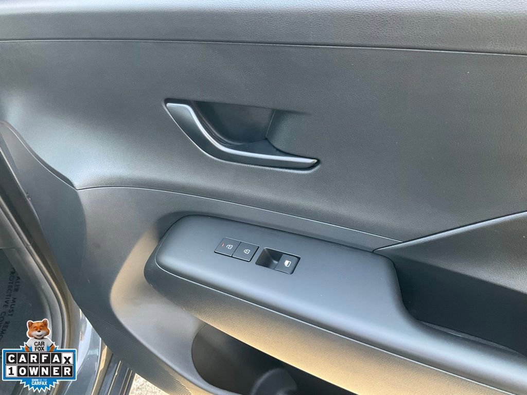 Used 2024 Hyundai Kona SEL FWD image 67