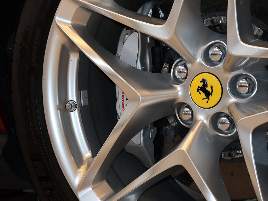 Certified 2022 Ferrari Roma RWD image 67