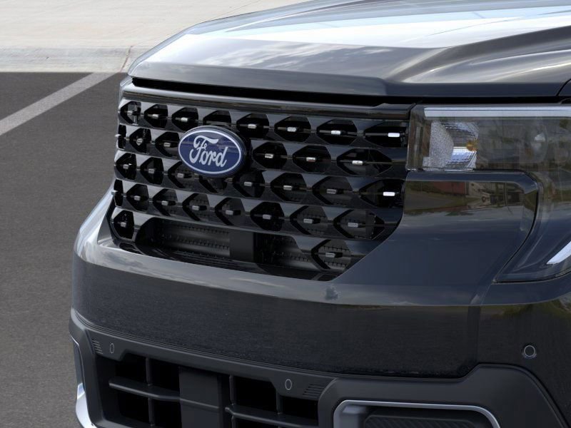 New 2025 Ford Maverick Lariat w/ 4K Tow Package image 18