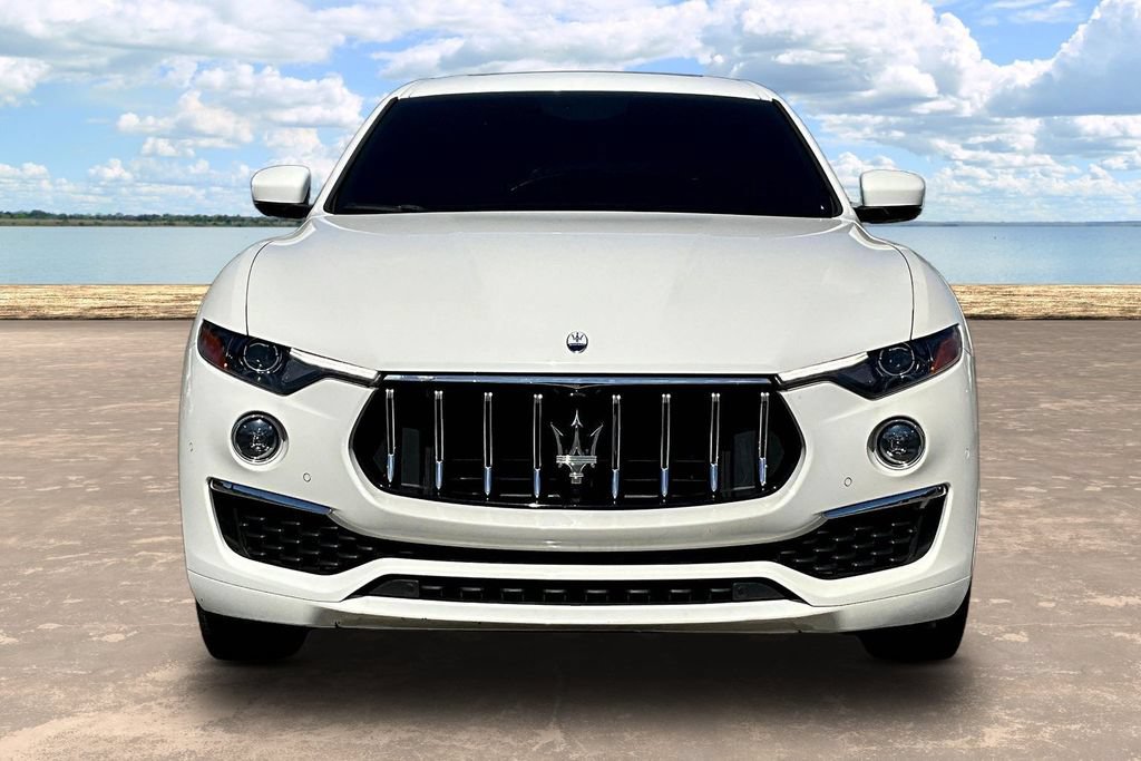 Used 2022 Maserati Levante GT AWD/4WD image 2