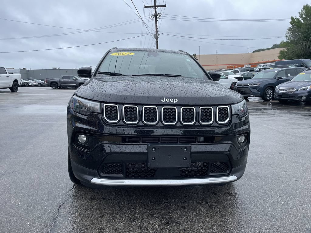 Used 2024 Jeep Compass Limited w/ Sun and Sound Group AWD/4WD image 6
