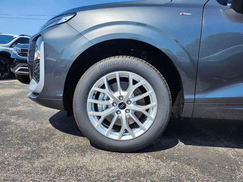 New 2026 Audi Q3 quattro 2.0T AWD/4WD image 17