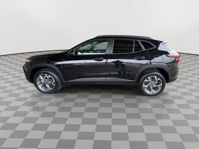 Used 2024 Chevrolet Trax LT FWD image 5