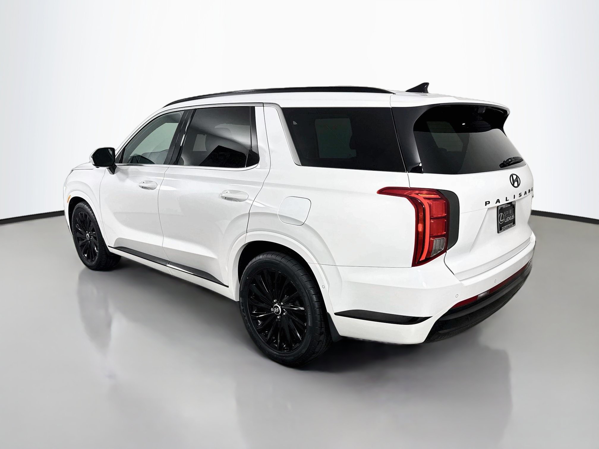 Used 2024 Hyundai Palisade Calligraphy AWD/4WD image 5