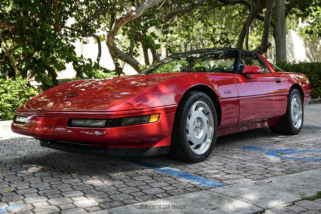 Used 1992 Chevrolet Corvette ZR-1 RWD image 14