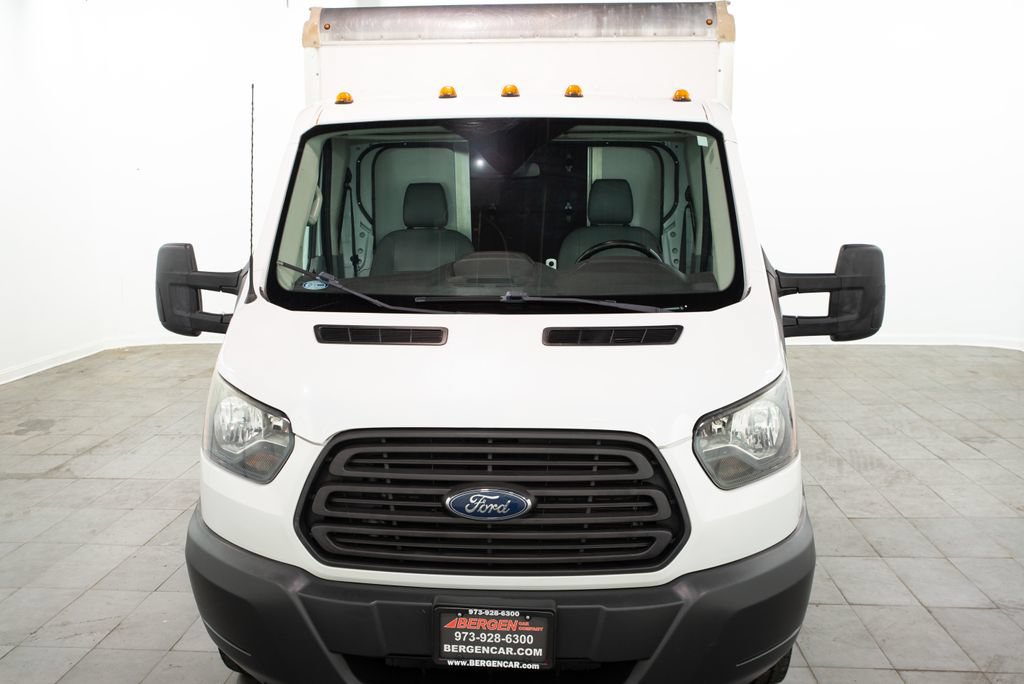 Used 2017 Ford Transit 250 138 RWD image 2