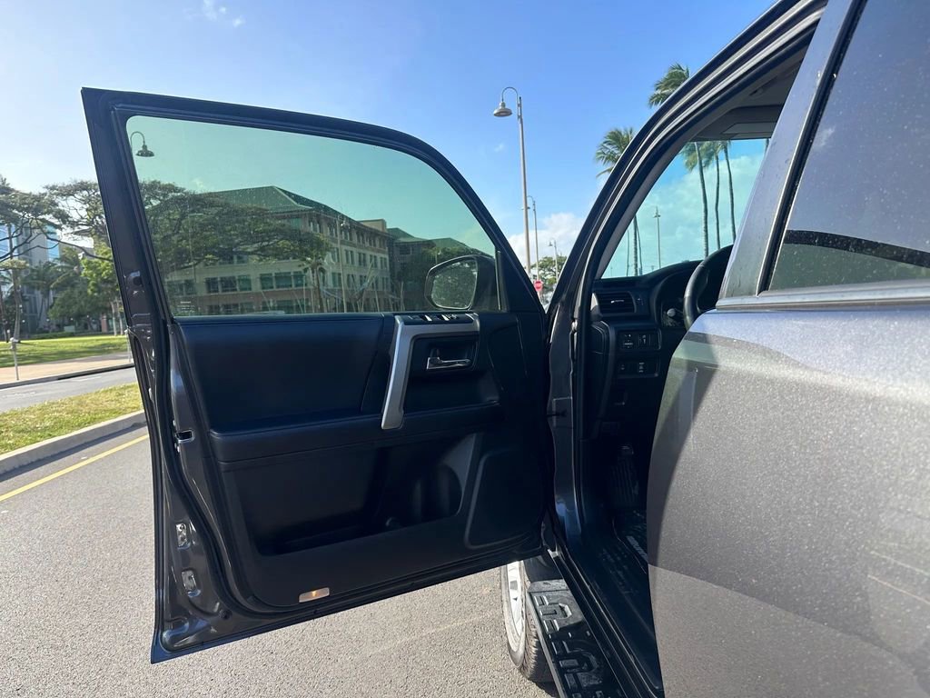 Used 2019 Toyota 4Runner SR5 Premium RWD image 20