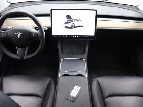 Used 2023 Tesla Model 3 Standard Range image 20