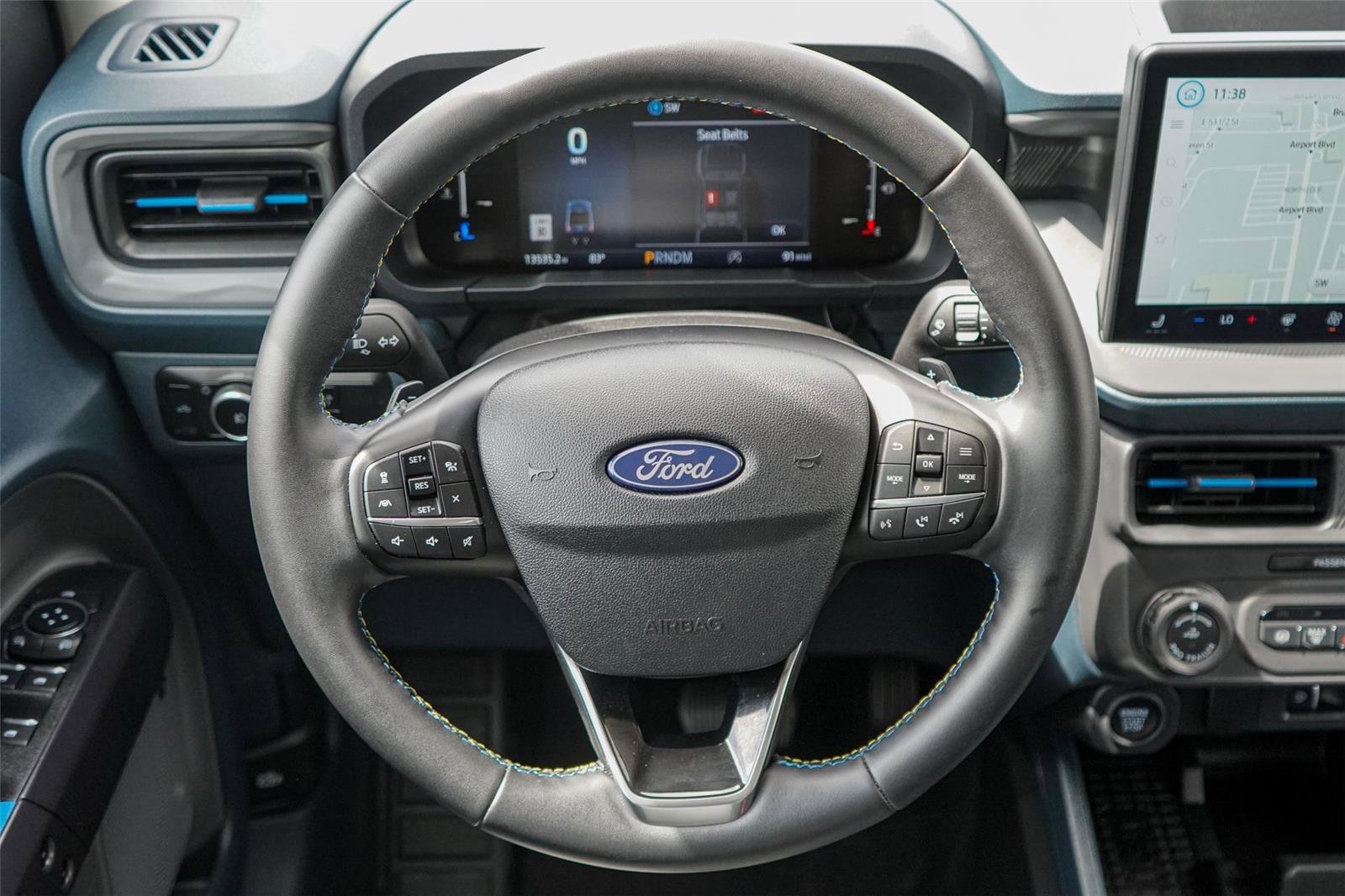Used 2025 Ford Maverick Lobo image 26