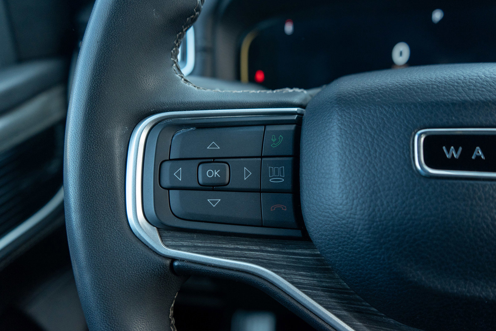 Used 2023 Jeep Wagoneer L Series II image 25