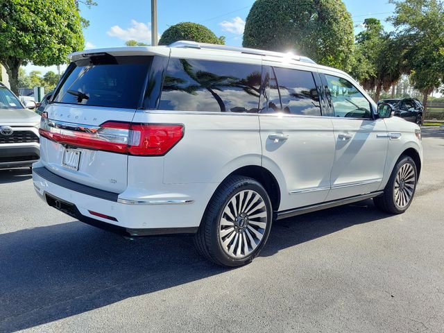 Used 2021 Lincoln Navigator Reserve w/ Luxury Package AWD/4WD image 6