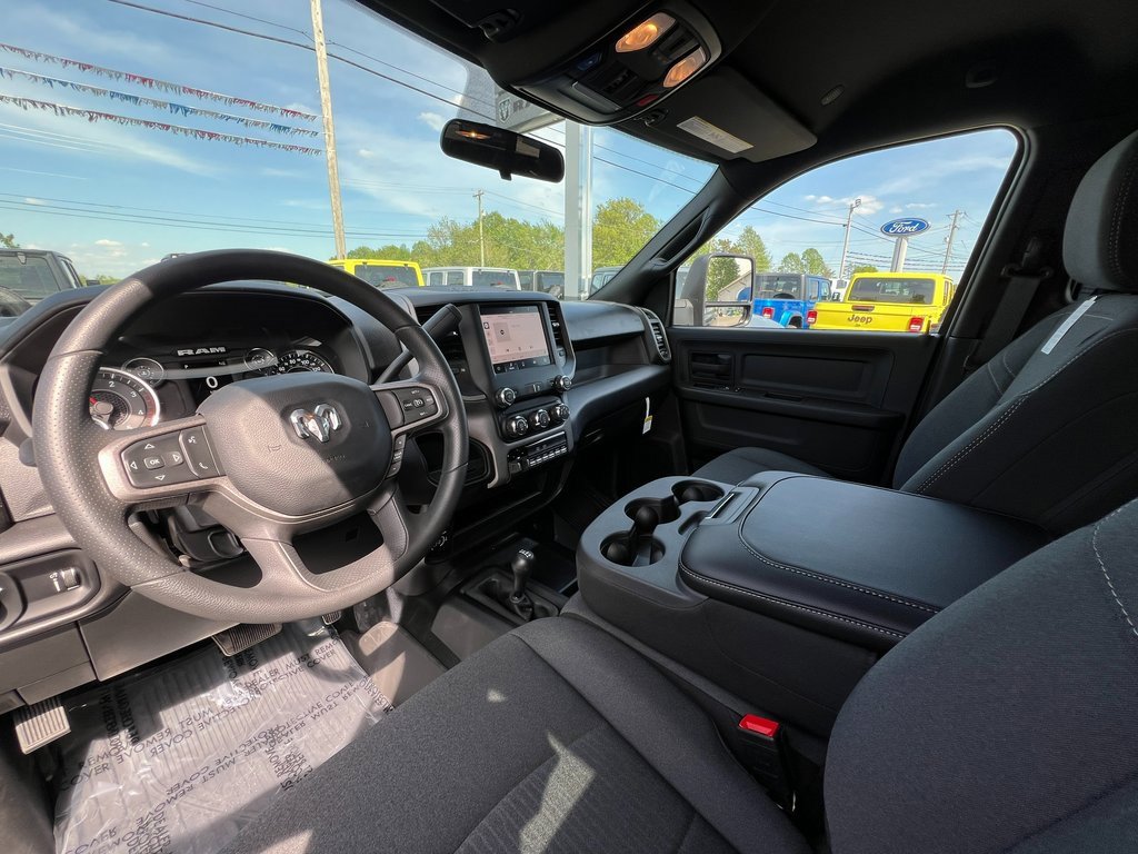 New 2024 RAM 2500 Tradesman w/ Chrome Appearance Group image 21