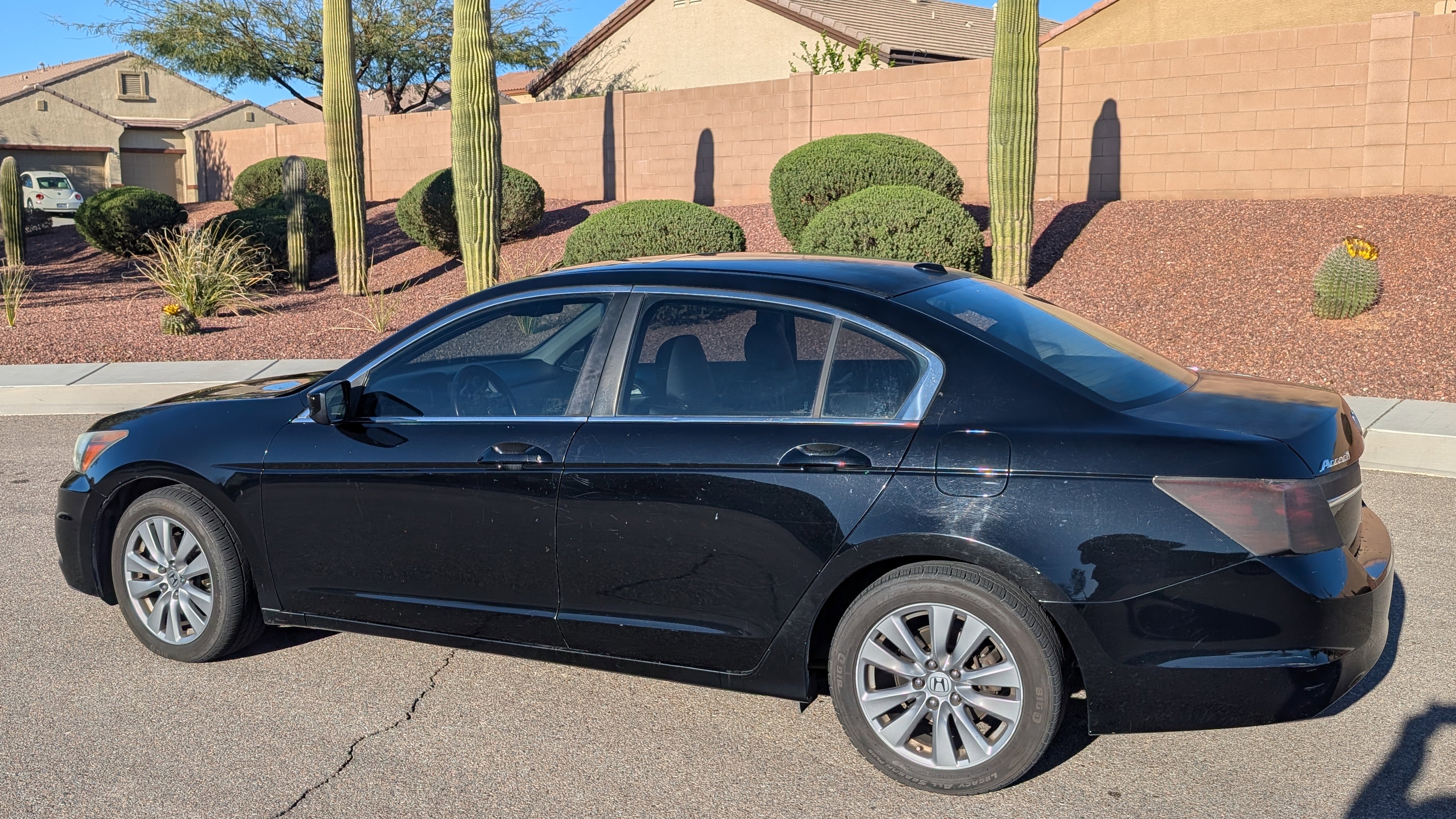 Used 2011 Honda Accord EX-L image 5