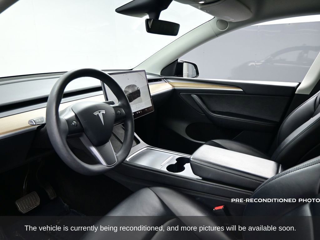 Used 2023 Tesla Model Y Long Range image 7