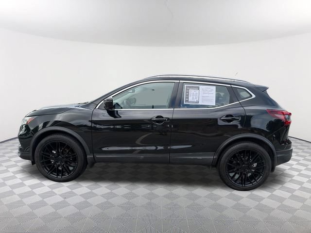 Used 2022 Nissan Rogue Sport SL w/ Premium Package FWD image 8