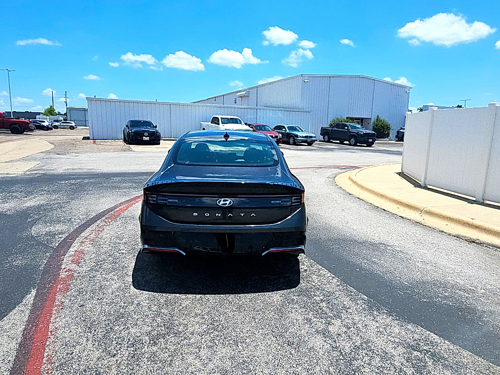 Used 2025 Hyundai Sonata SEL FWD image 5