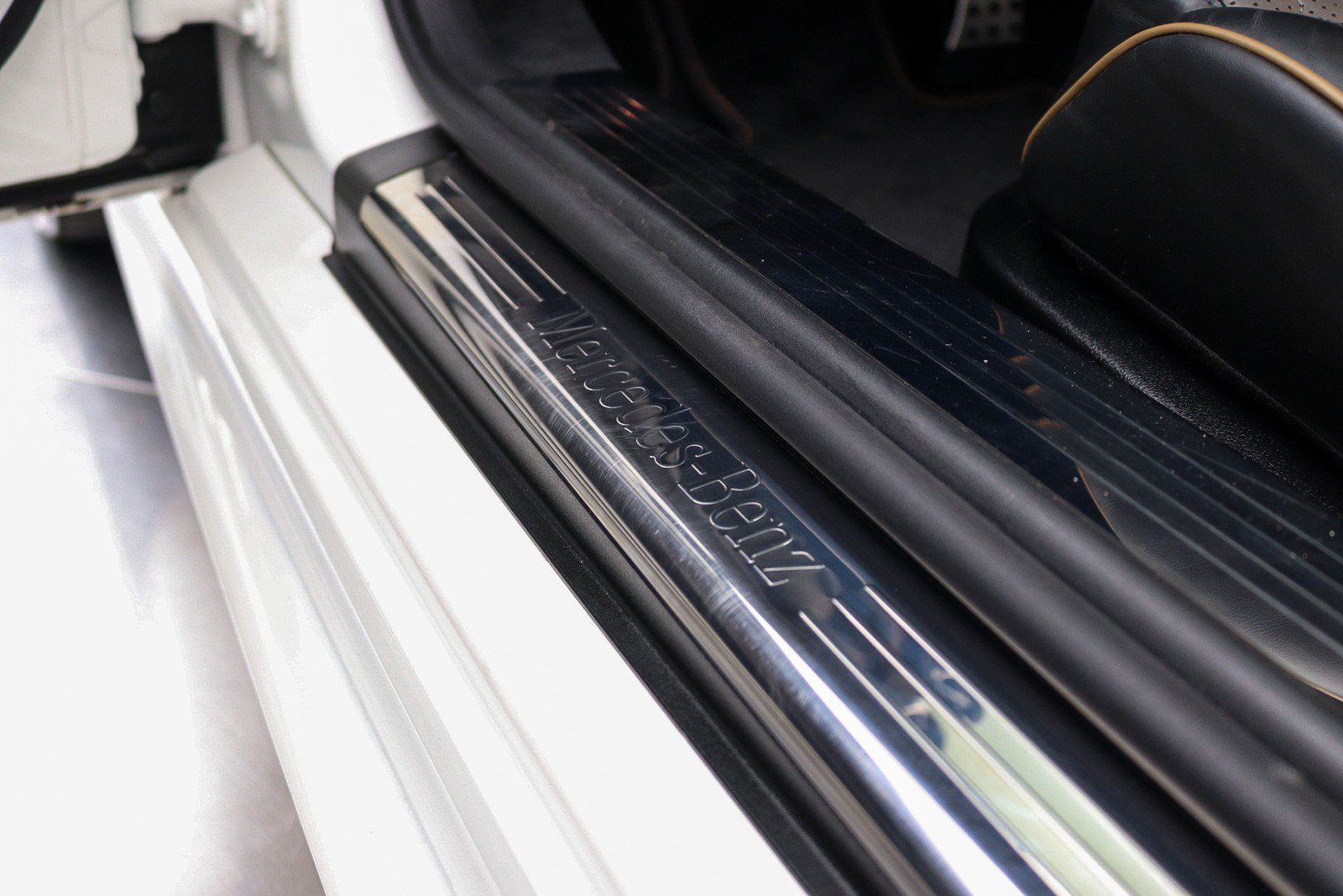 Used 2020 Mercedes-Benz SL 450 image 36