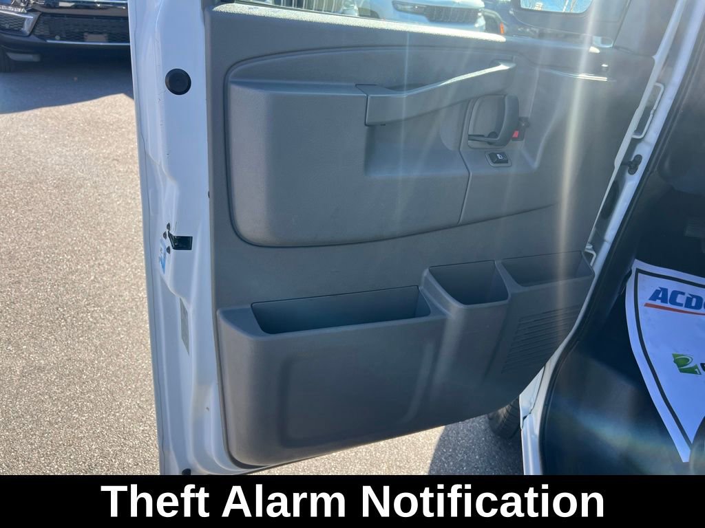 Used 2020 Chevrolet Express 3500 LT w/ LT Preferred Equipment Group image 12