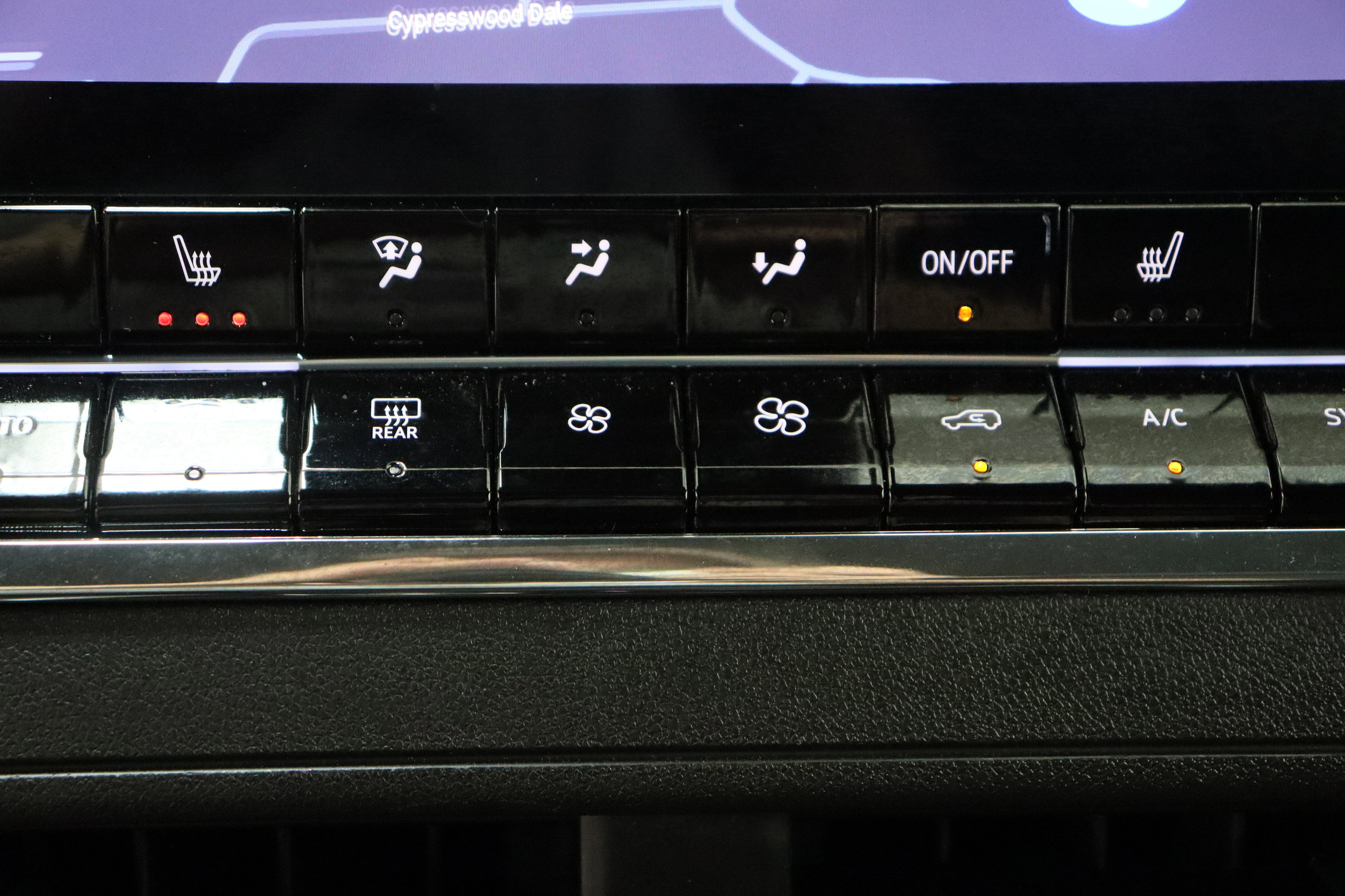 Used 2025 Chevrolet Colorado Trail Boss image 22