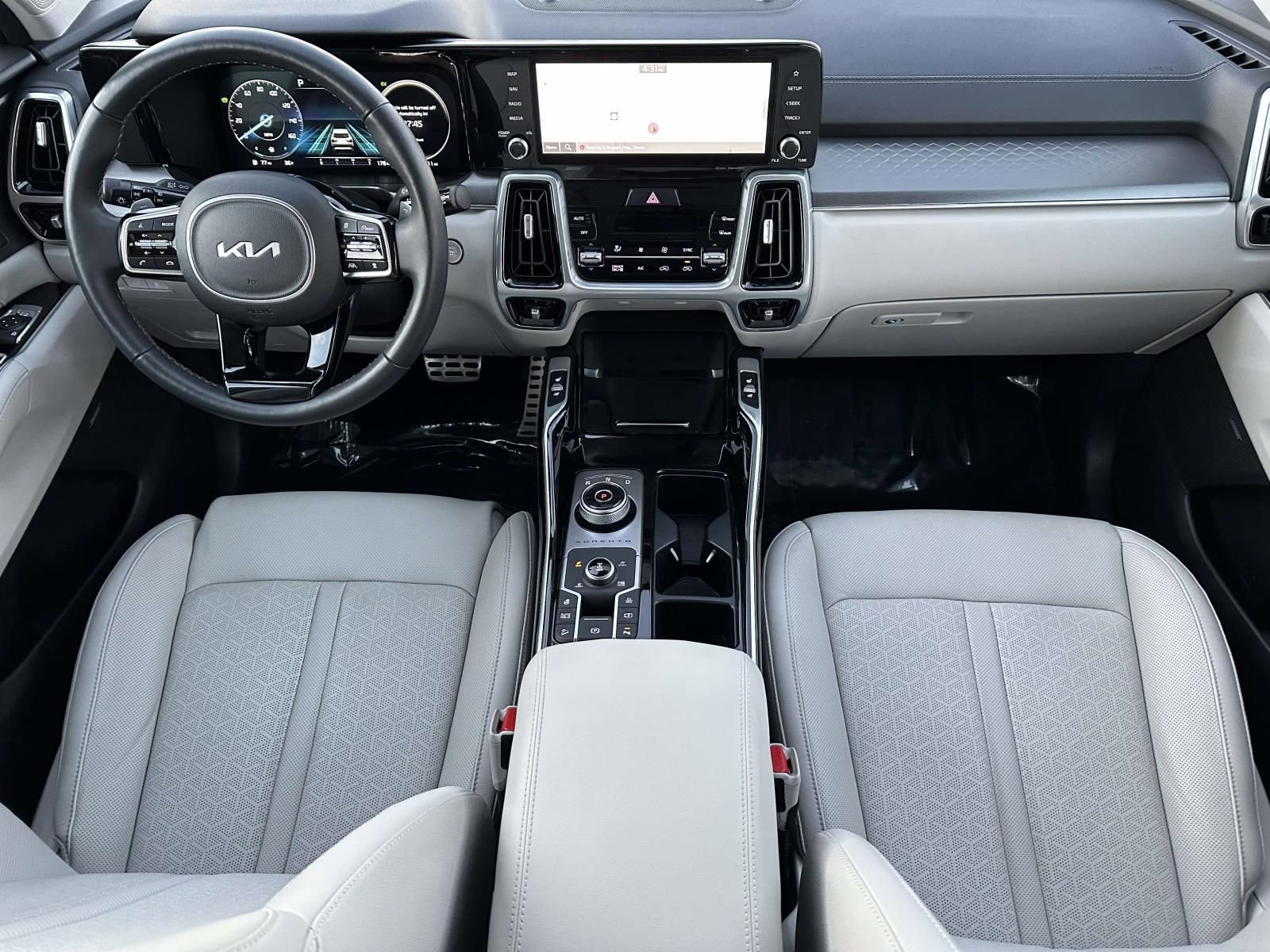 Used 2024 Kia Sorento SX Prestige image 10