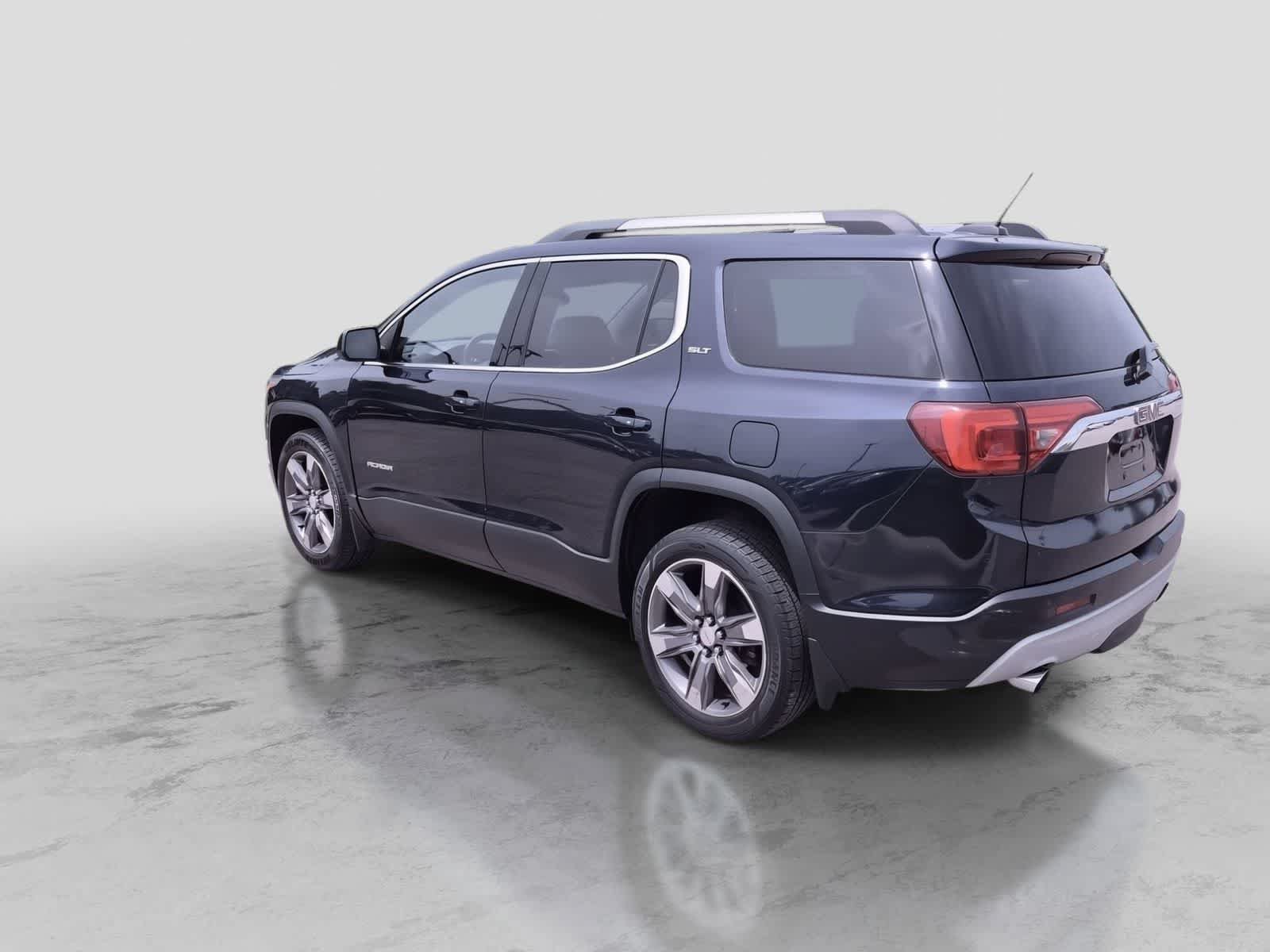 Used 2017 GMC Acadia SLT AWD/4WD image 6
