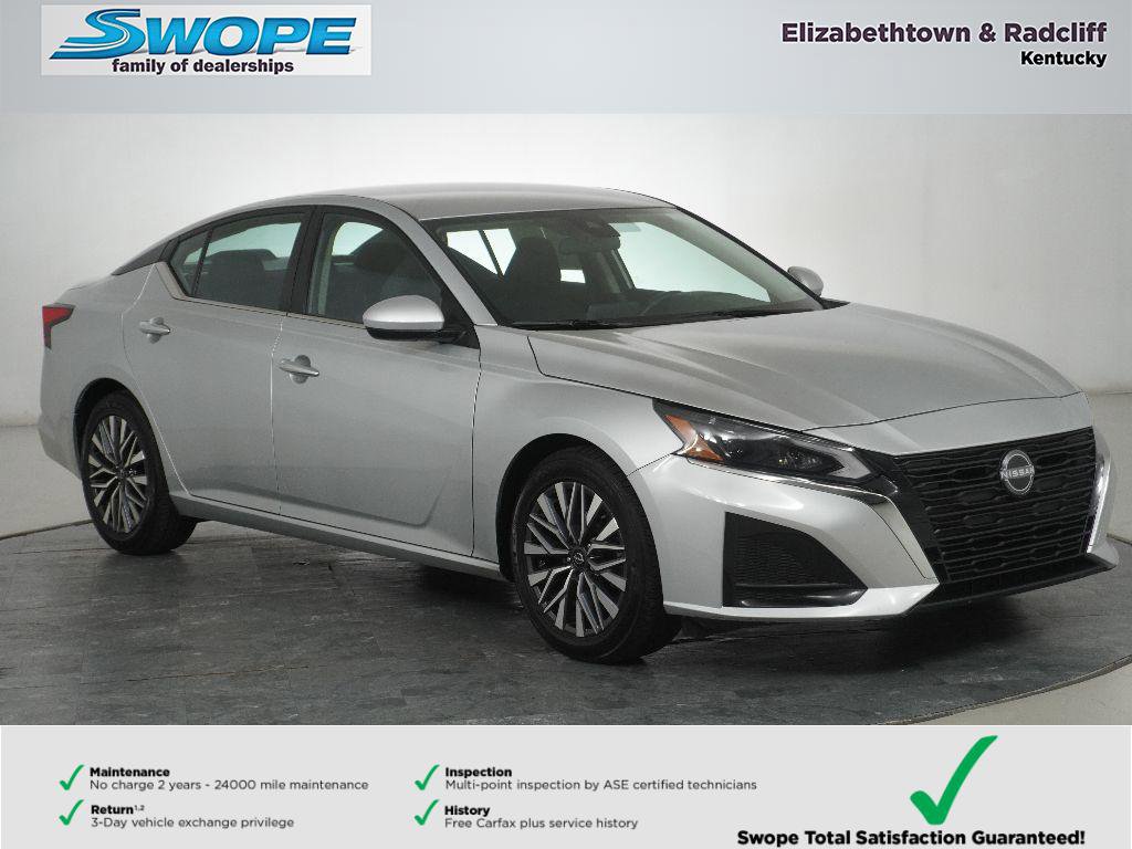 Used 2023 Nissan Altima 2.5 SV
