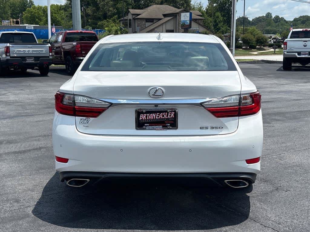 Used 2016 Lexus ES 350 w/ Luxury Package w/Wood Trim FWD image 28
